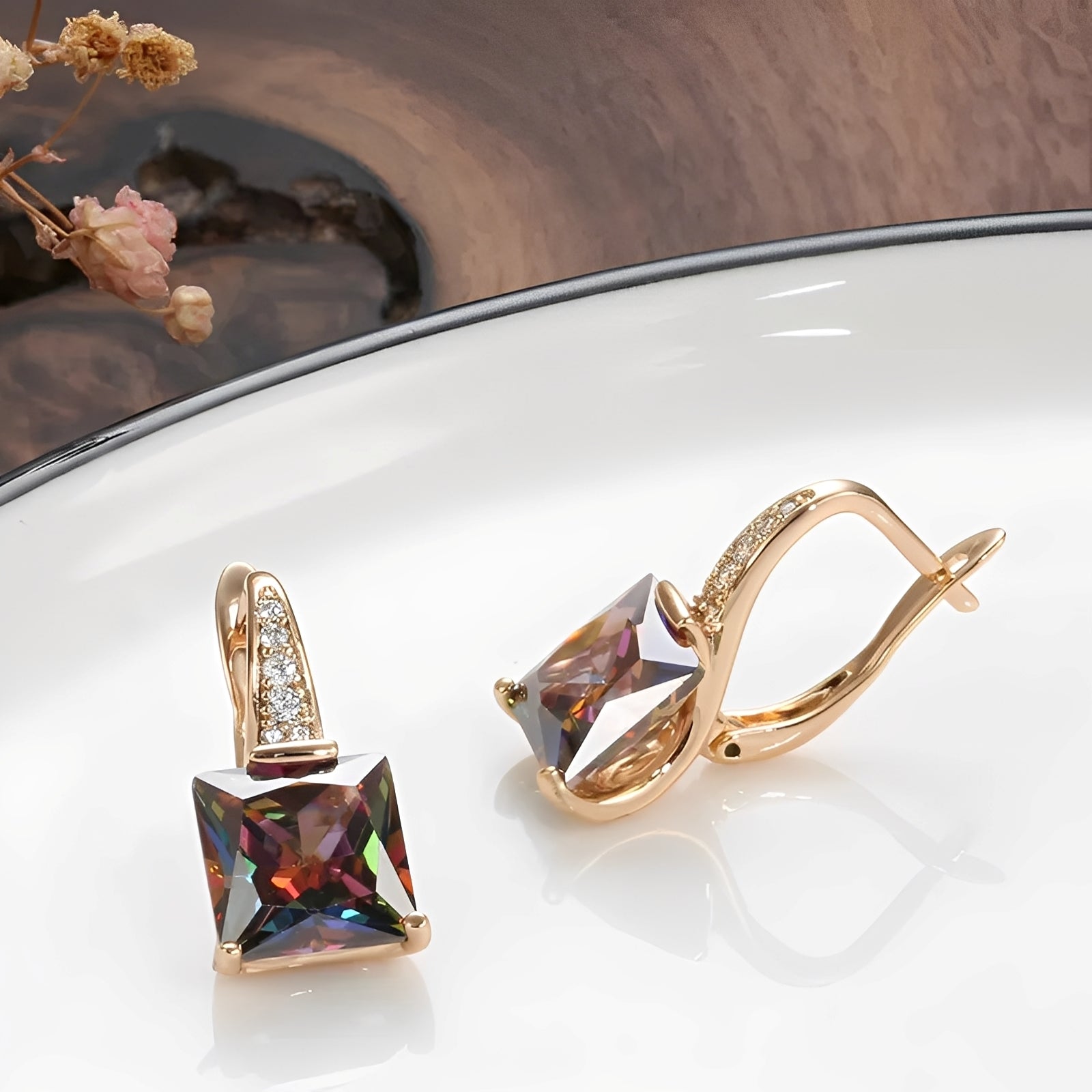 Celina – Kreolen Gold mit bunten Zirkonia