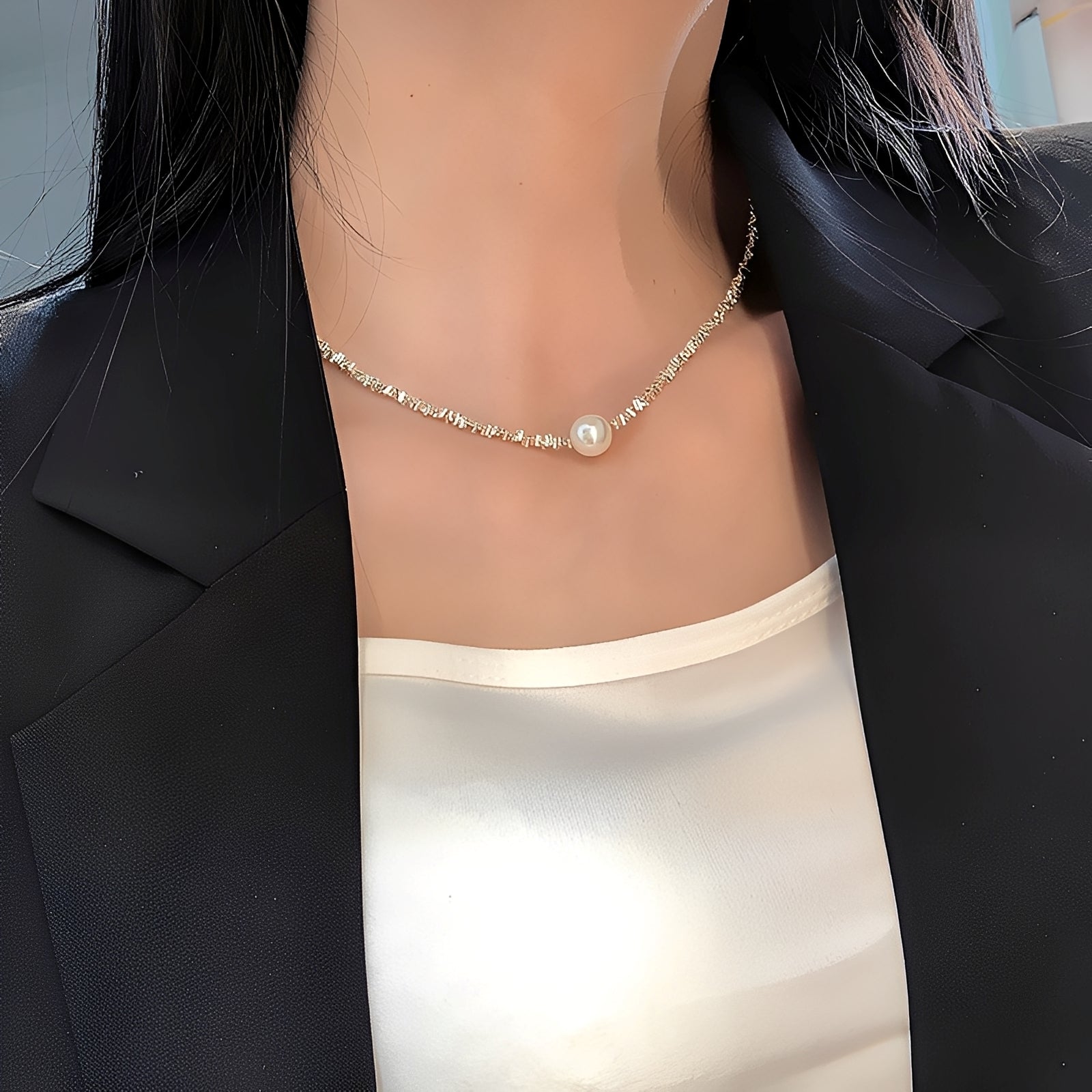 Aki – Elegante Perlenkette