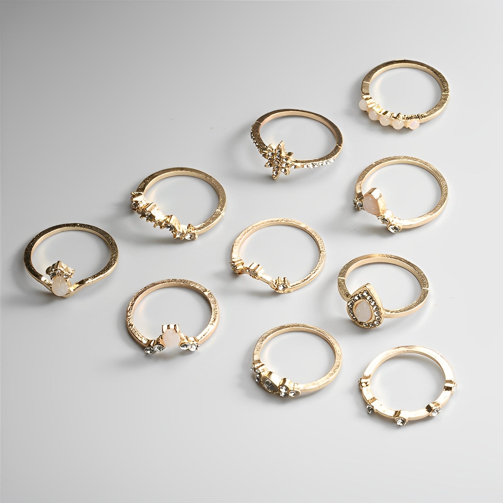 Noémie – Premium-Set von 8 bis 12 Einzigartigen Ringen