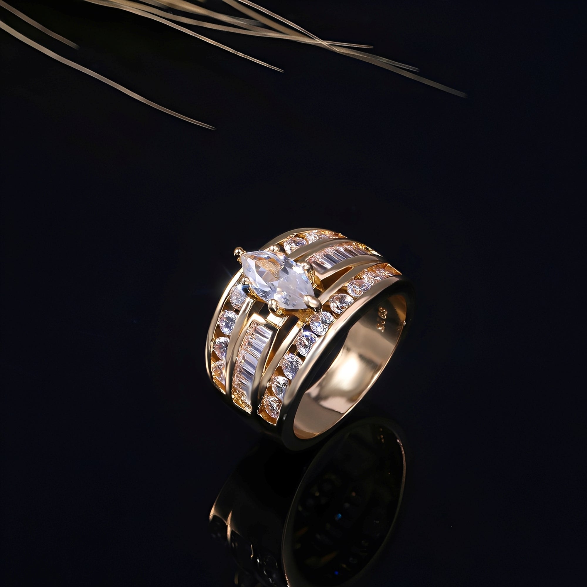 Tara – Bague in Gold Heller