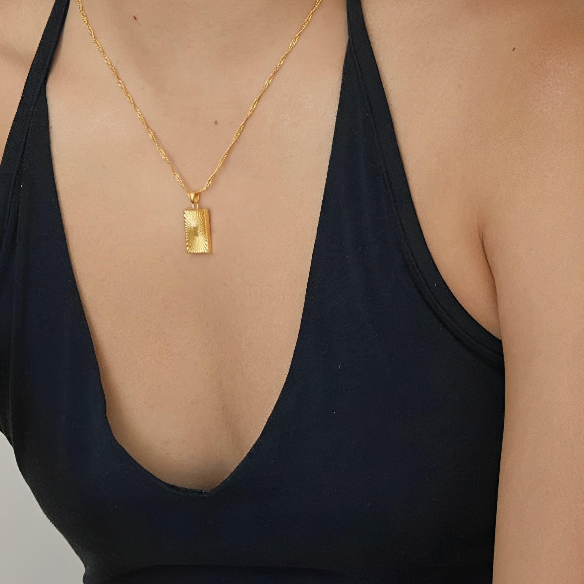 Aurelie – Halskette Sonne mit Medaille