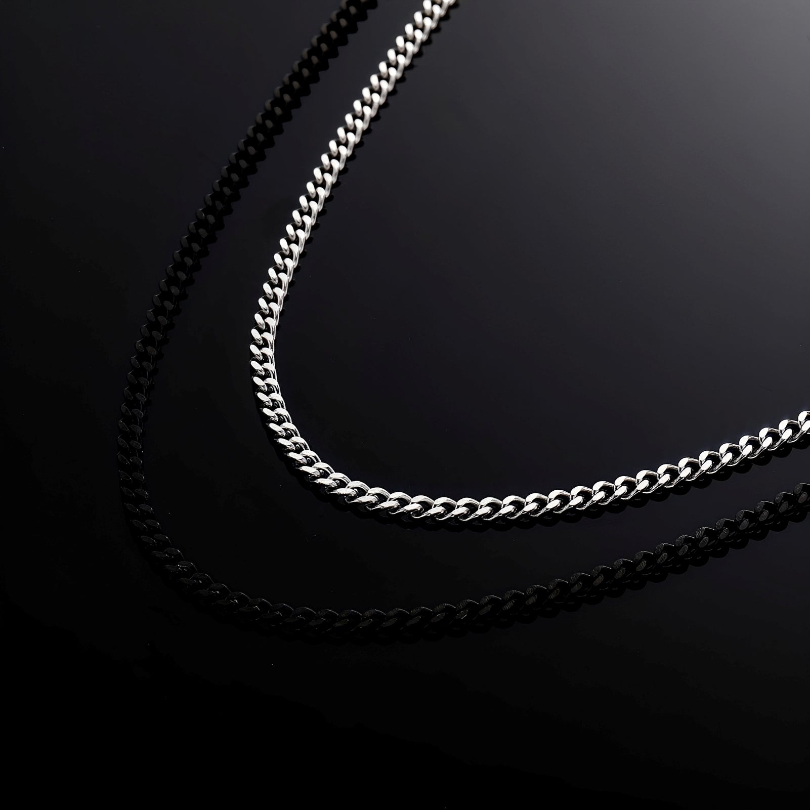Elena – Elegante Feine Edelstahlkette