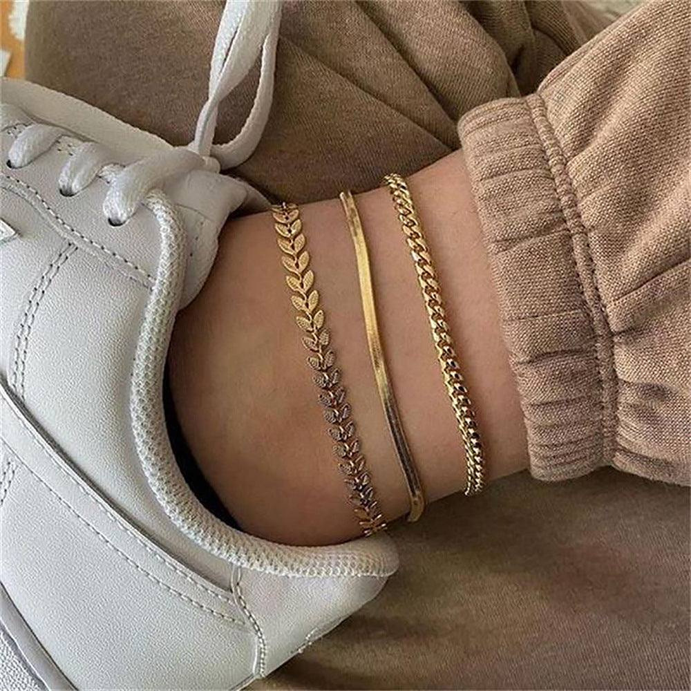 Clara – Trendiges Knöchelarmband aus Edelstahl