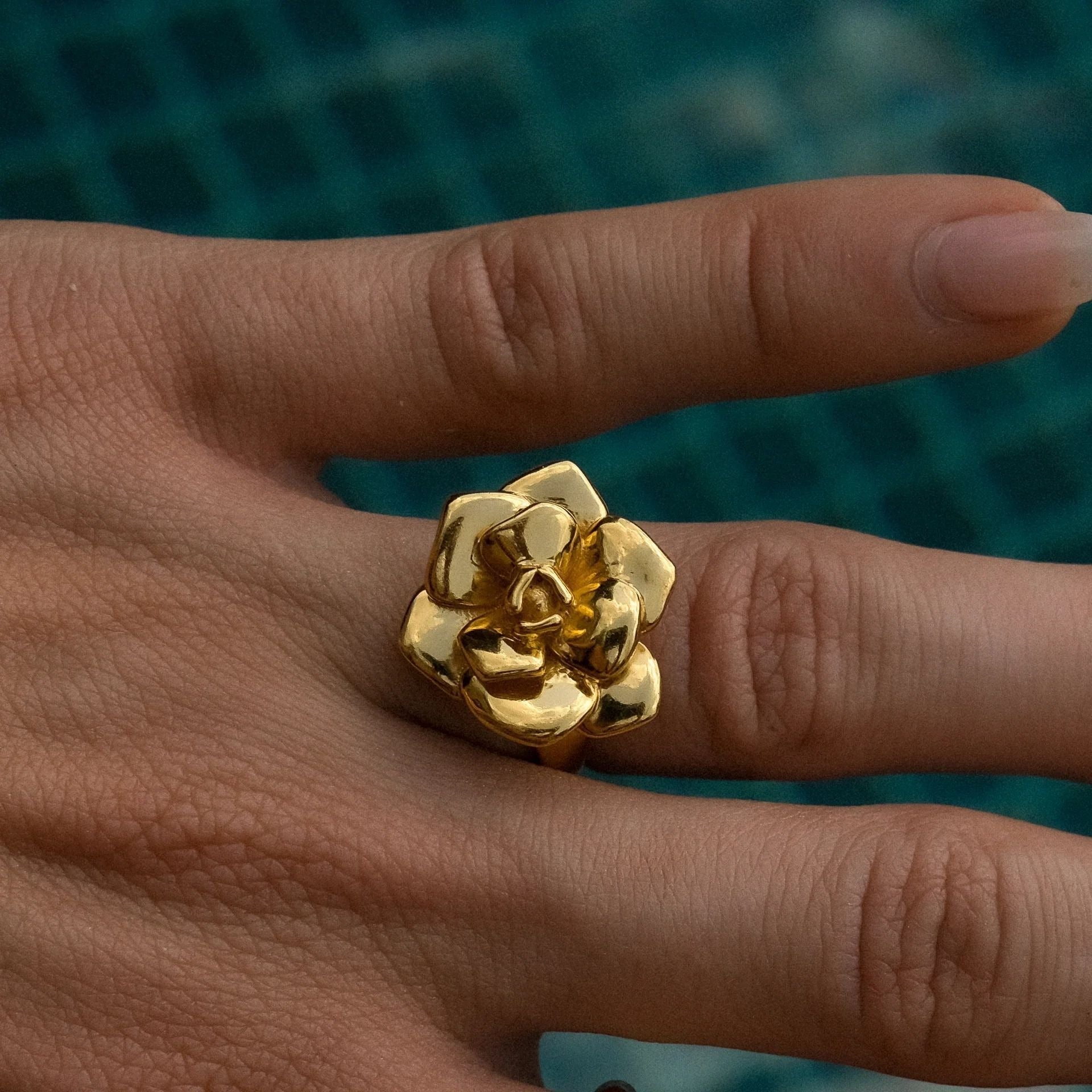 Georgia – Ring aus Edelstahl mit modernem Design