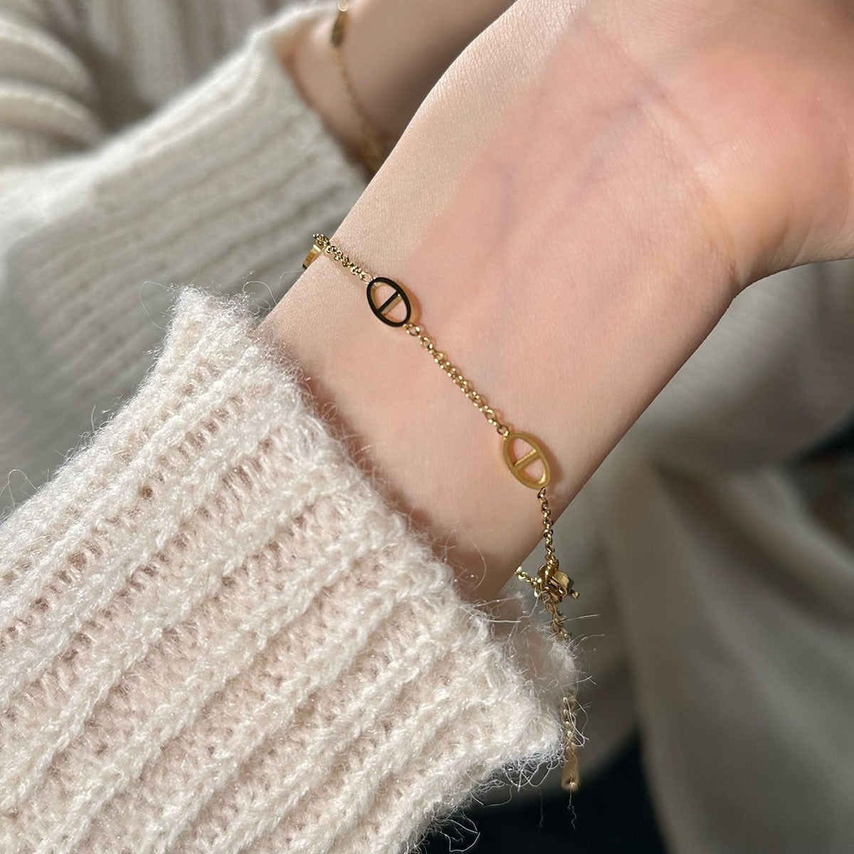 Ellen – Minimalistische moderne Eleganz-Armbanduhr