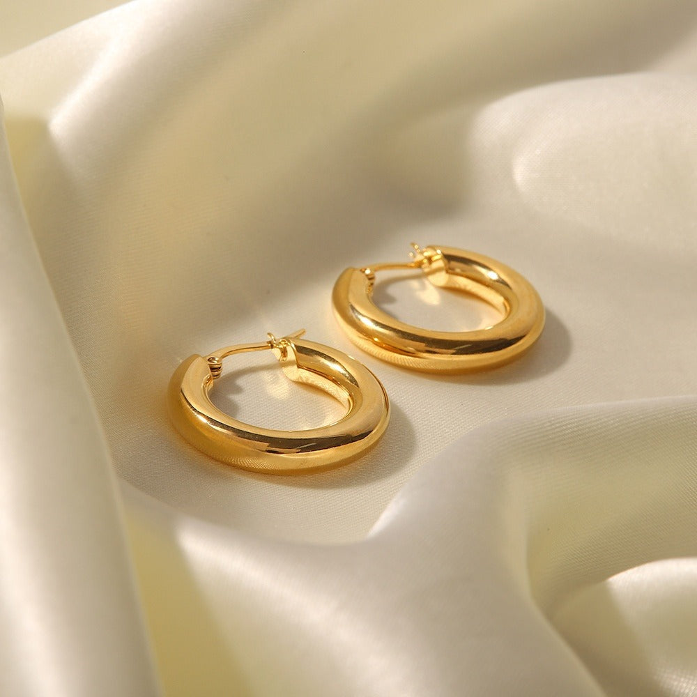 Cianne – Gefüllte goldene Creolen