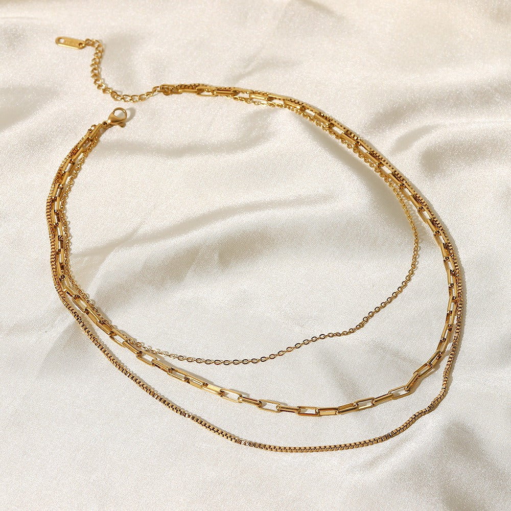 Sasha – Elegante Dreischichtige Halskette