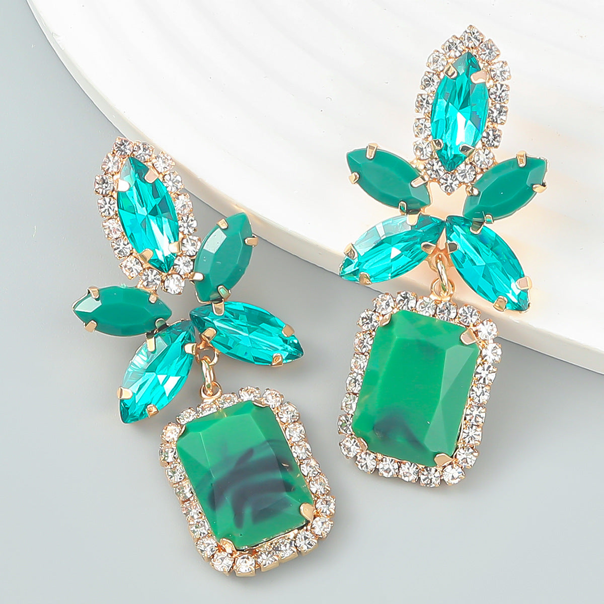 Analucia – Statement-Schmuck-Ohrringe