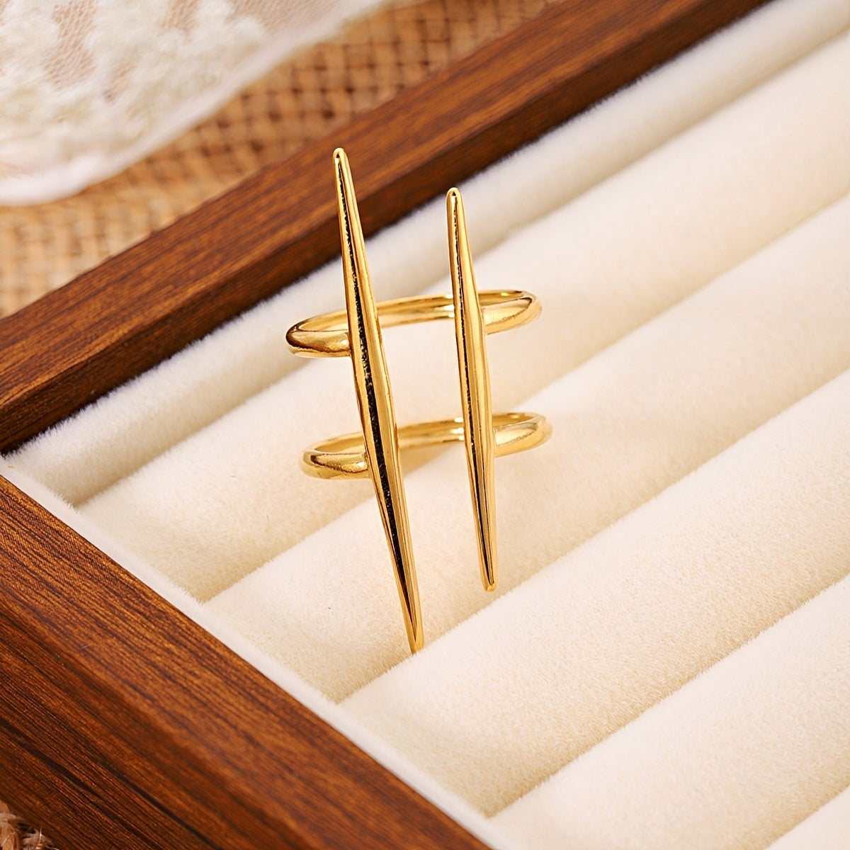 Sabina – Minimalistischer offener Ring