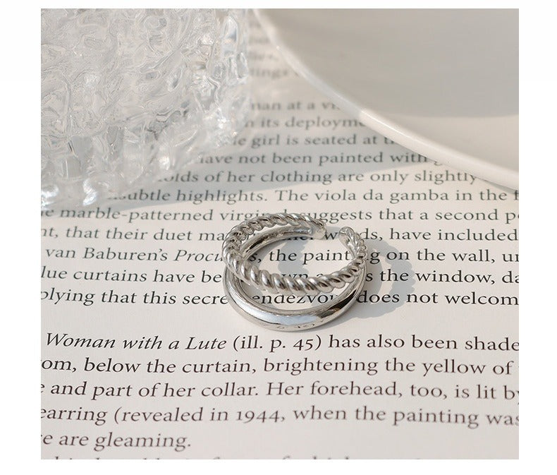 Adele – Doppel-Twist-Ring aus poliertem Gold