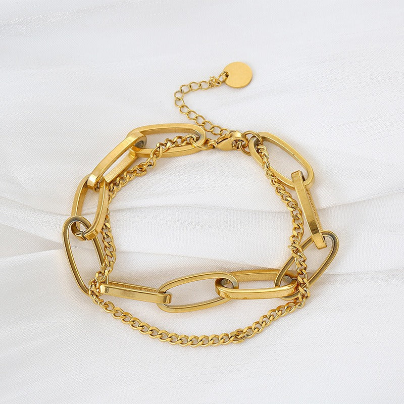 Carla – Elegantes vergoldetes Gliederarmband