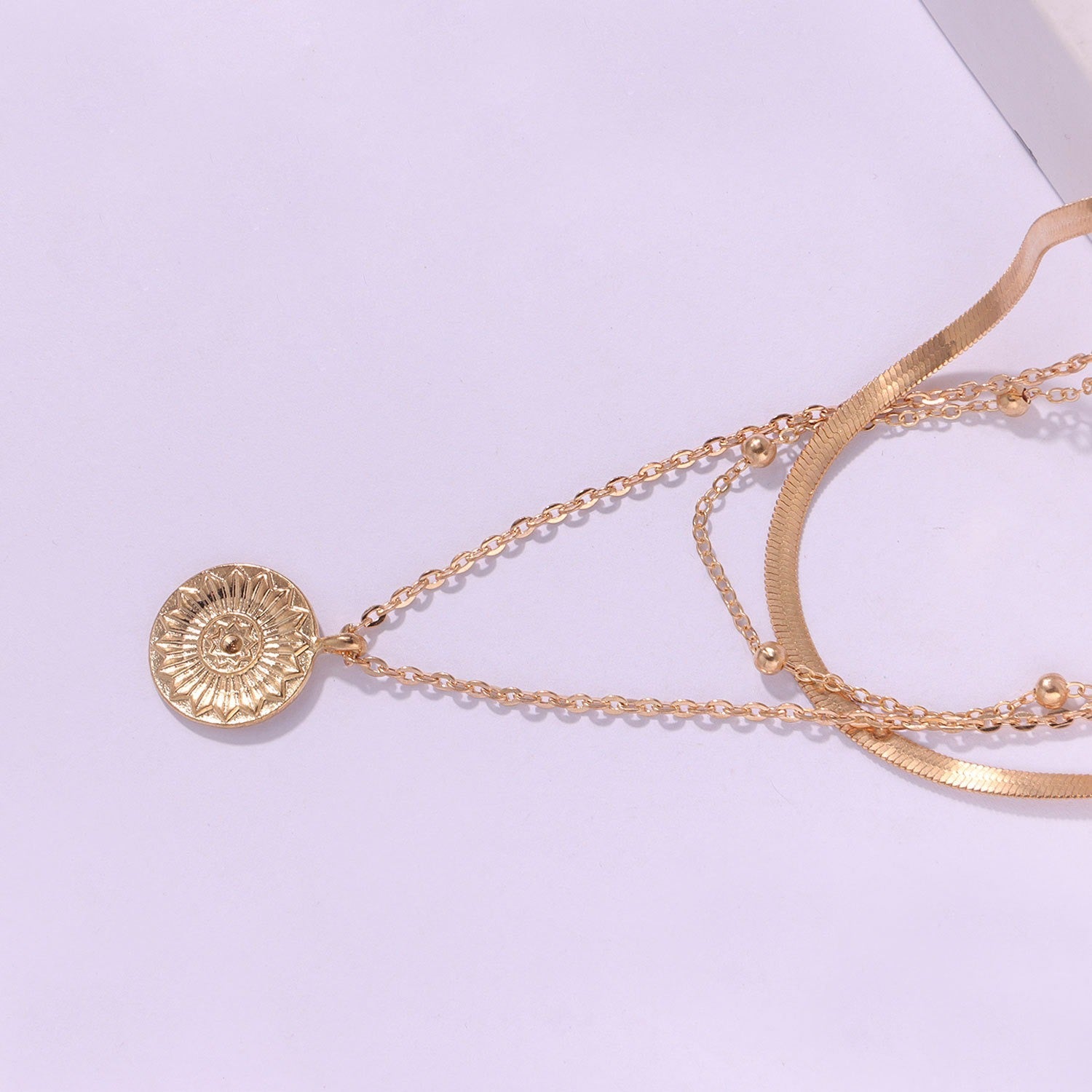 Riana – Collier Multi-Lagen mit Sphärischen Perlen