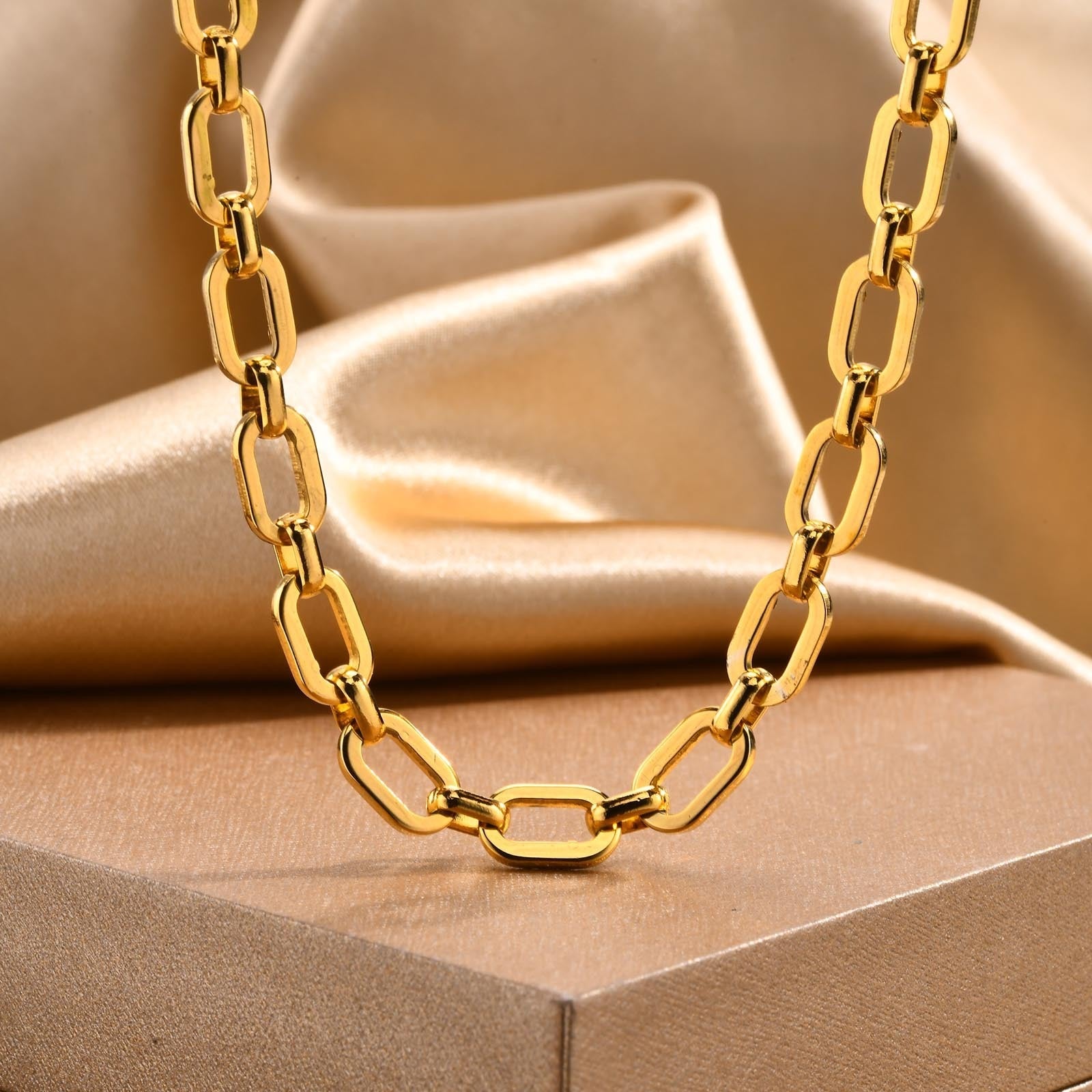Alina – Set aus Edelstahl-Halskette und Armband