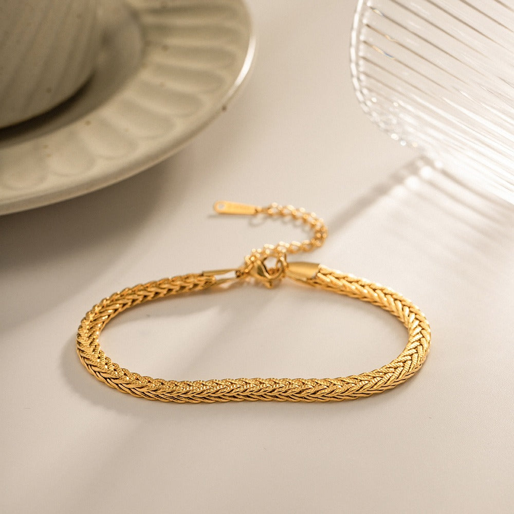 Noémie – Elegantes flaches Seil-Kettenarmband