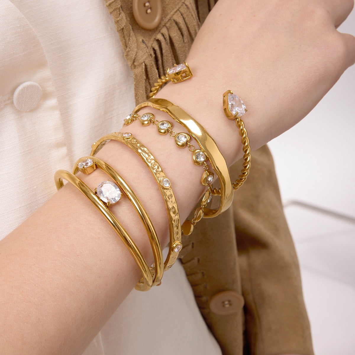Thalia – Zirkonarmband mit moderner Eleganz