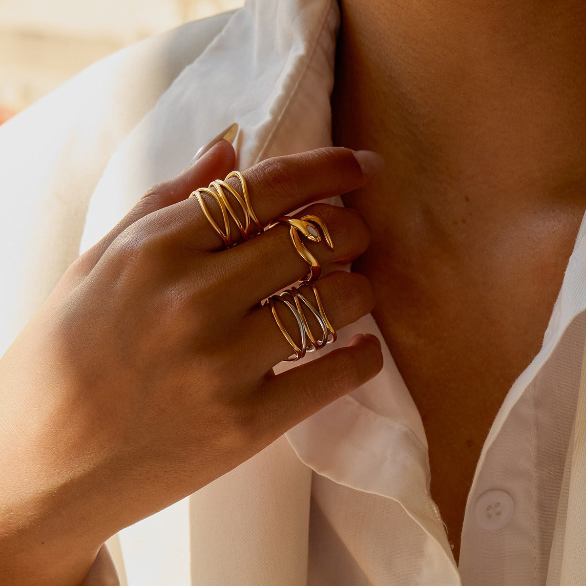 Ava – Eleganter minimalistischer Stahlring