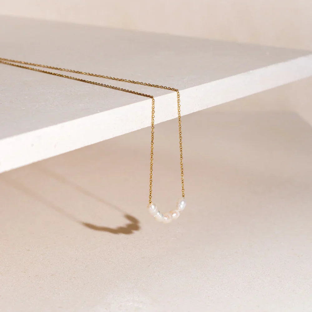 Elle – Elegante Perlenkette
