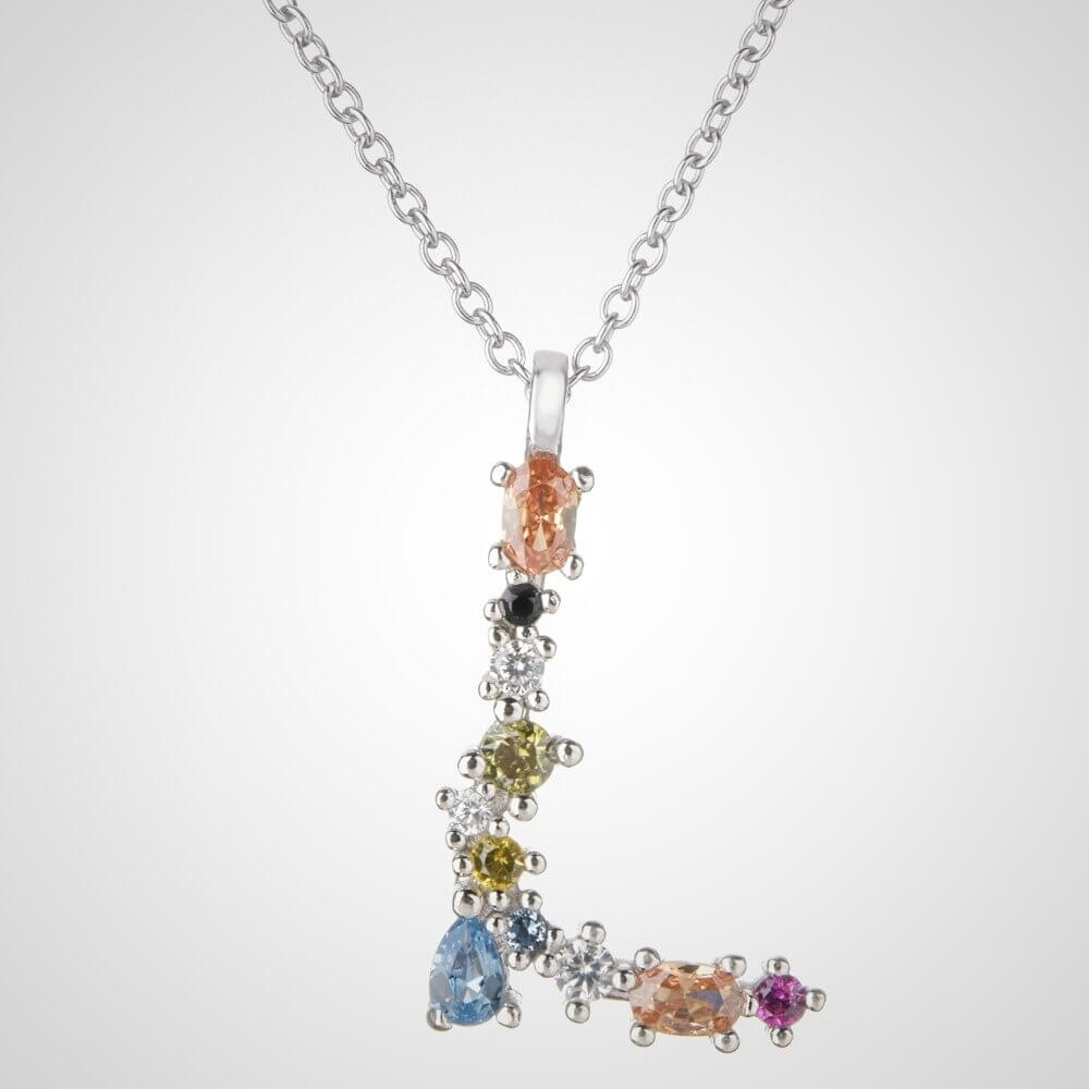 Nerina – Schmuck Leuchtender Initiale