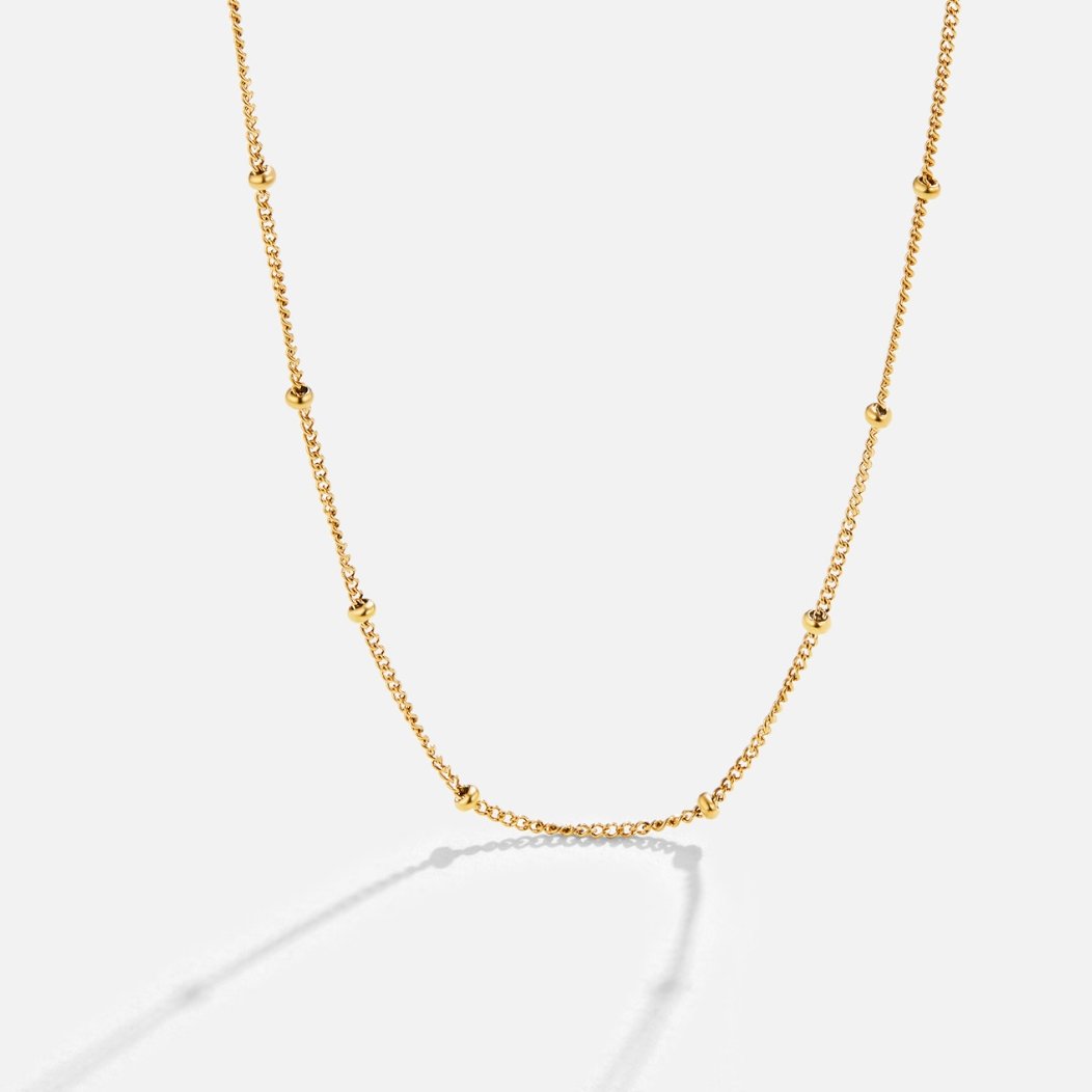 Niyah – Goldene Chic-Halskette