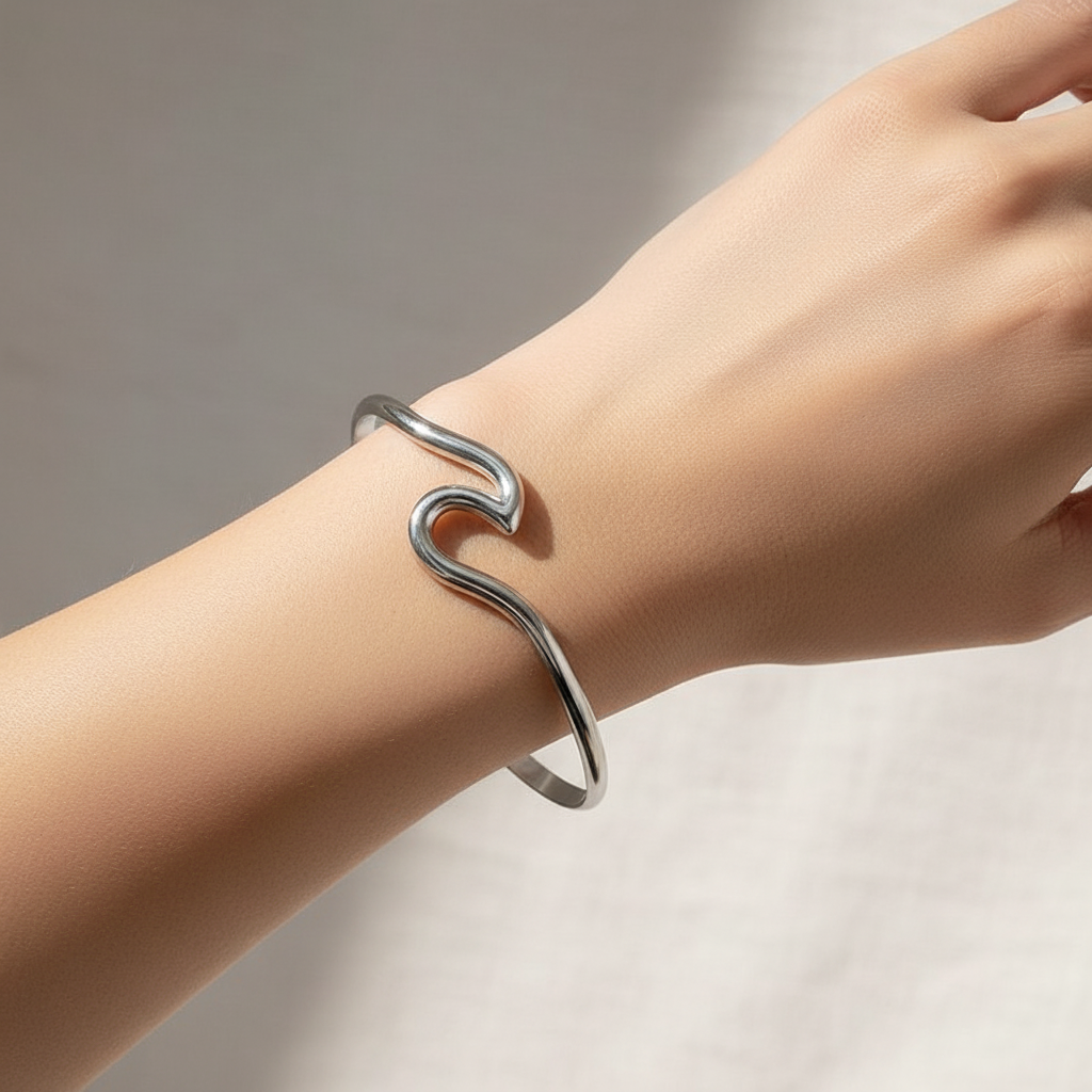 Nox – Geometrisches Minimalistisches Armband