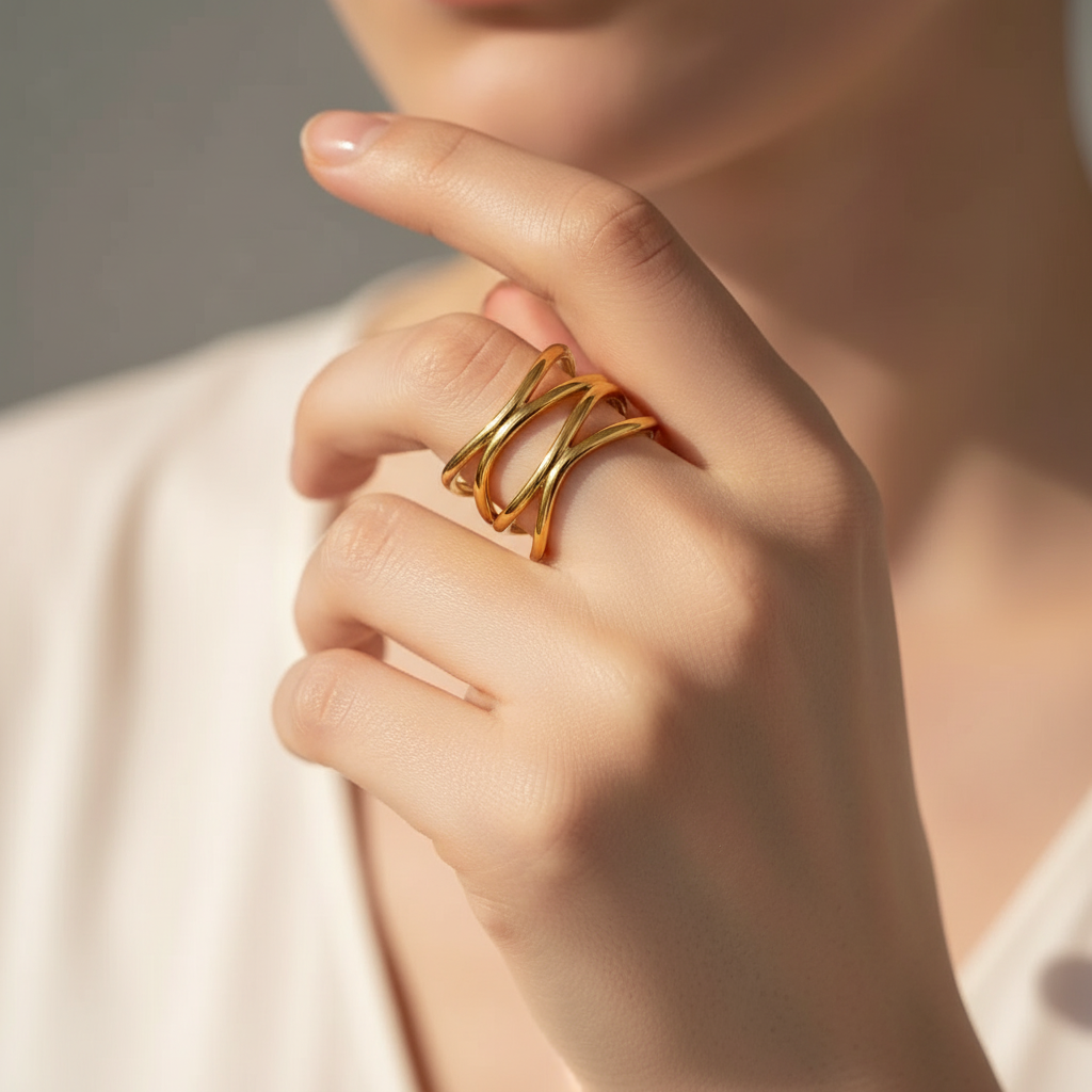 Ava – Eleganter minimalistischer Stahlring
