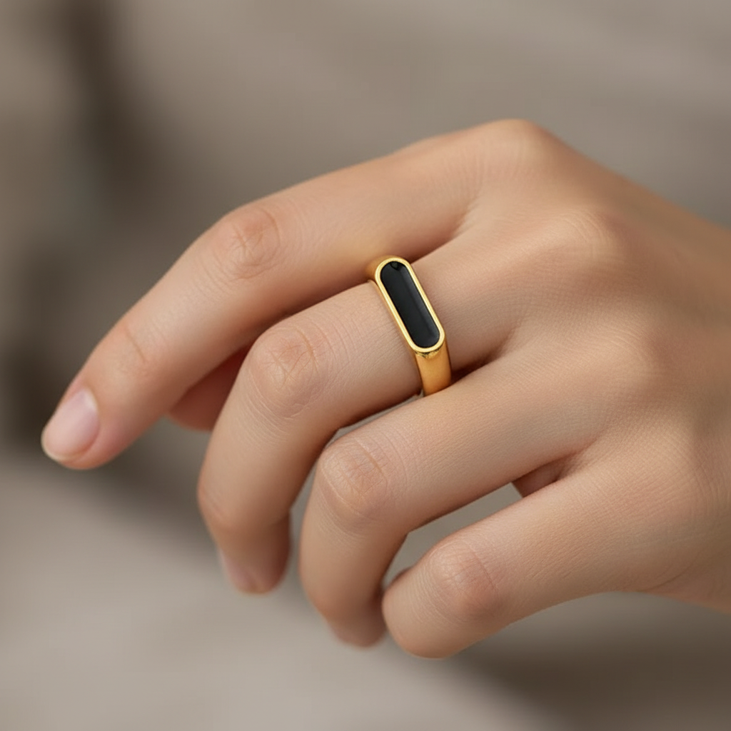 Lany – Geometrische Vintage Ring aus Weißem Perlmutt