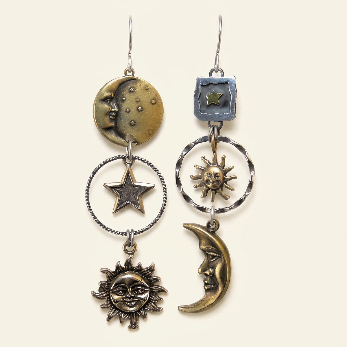 Damen Sonne und Mond Ohrringe im Mismatch Design (Paar)
