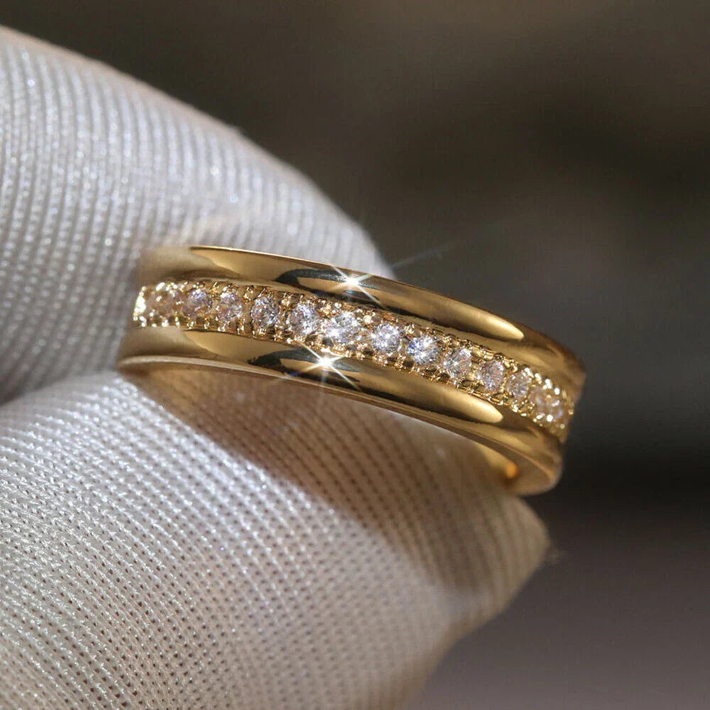 Lyssa – Eleganter Ring mit Doppeltem Zirkon