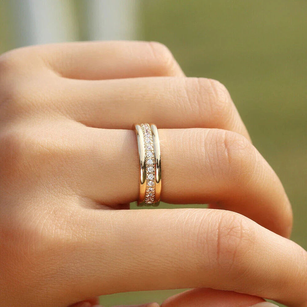 Lyssa – Eleganter Ring mit Doppeltem Zirkon