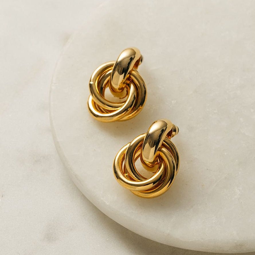 Rania – Goldene Ohrringe Verschlungenes Design