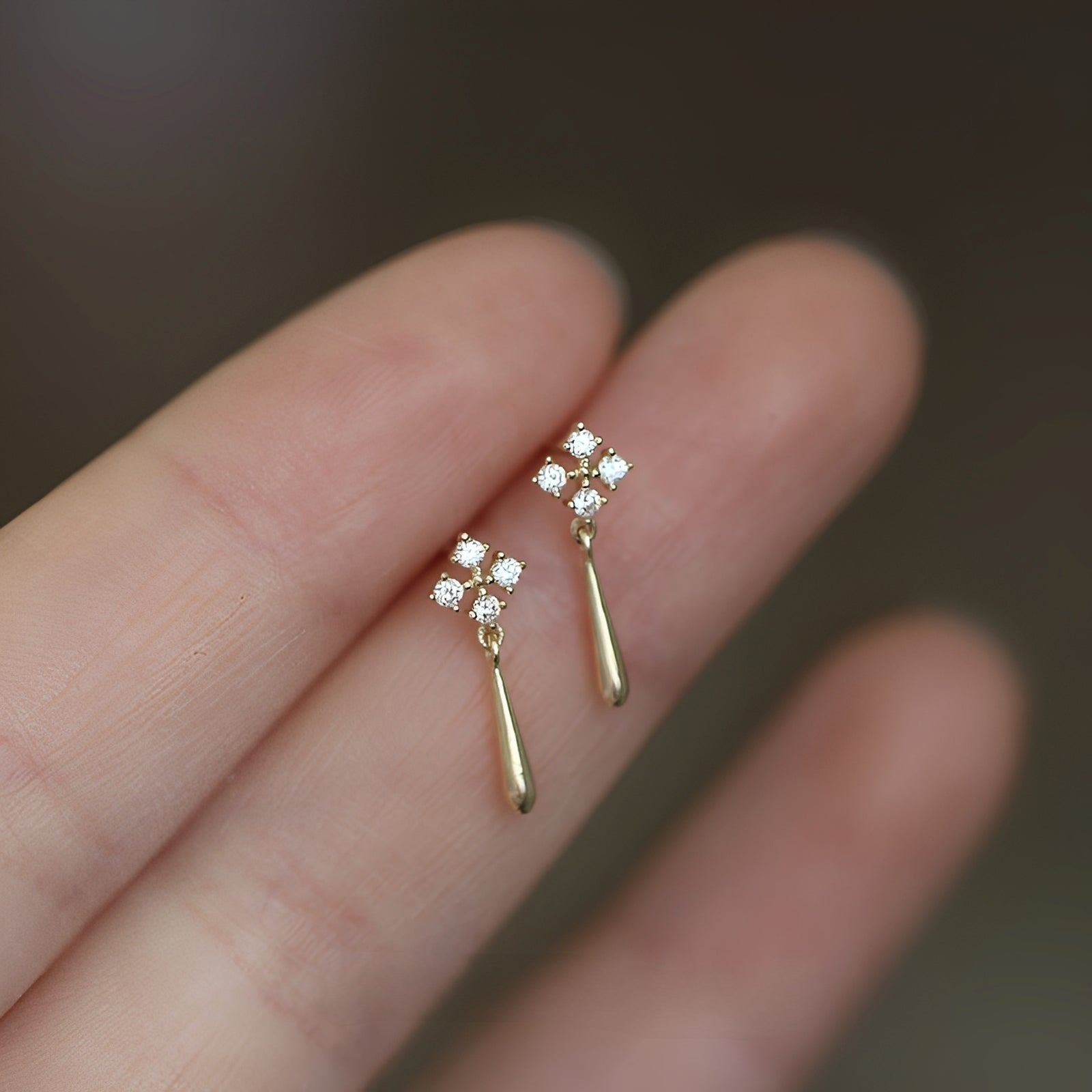 Veya – Feine Ohrringe Vergoldet mit Diamant