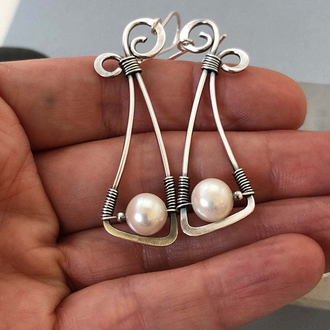 Isolde – Vintage-Ohrringe aus Sterlingsilber mit Perlen