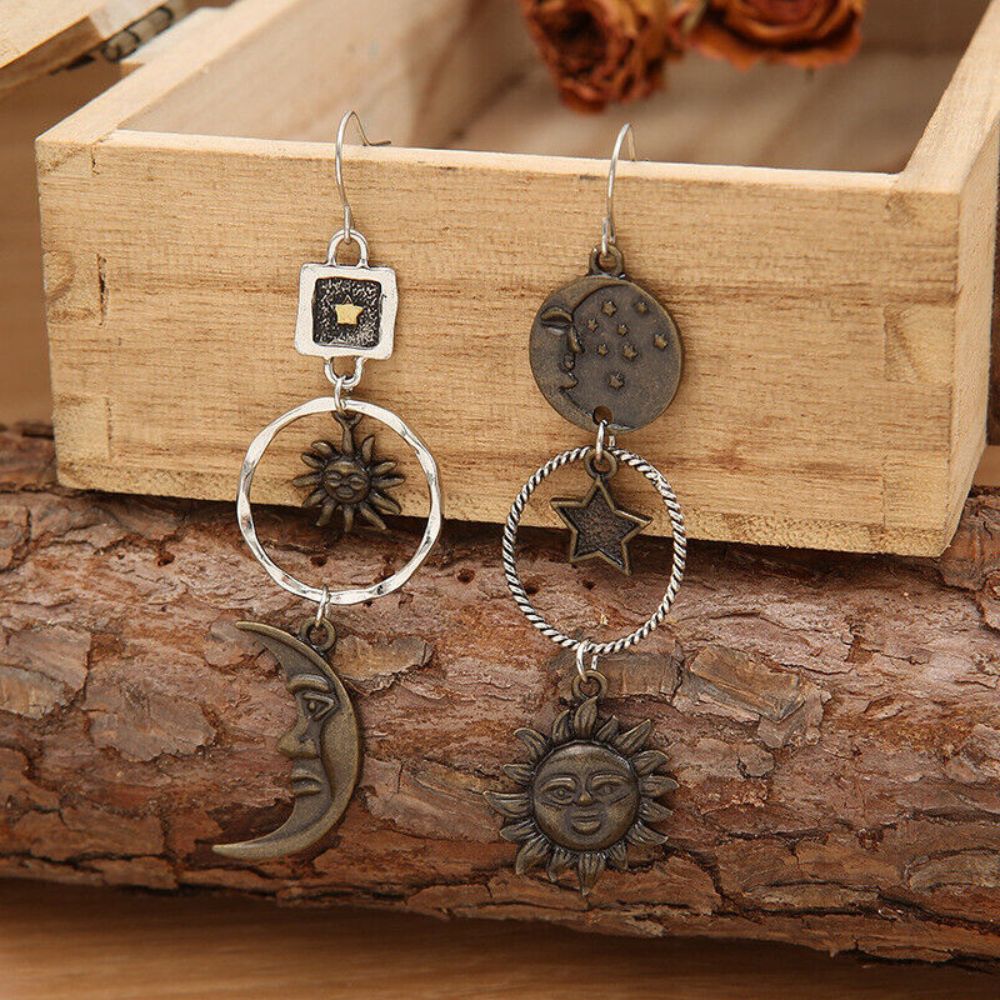 Damen Sonne und Mond Ohrringe im Mismatch Design (Paar)