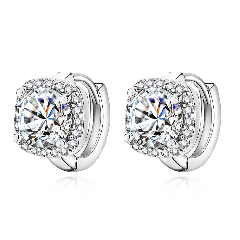 Nadine – Quadratische Ohrringe aus 18K Gold