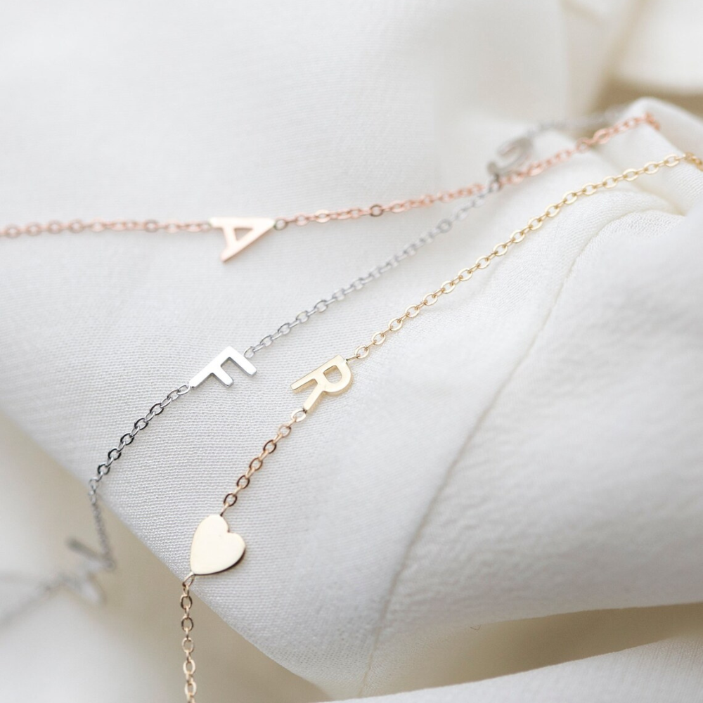 Goldenes Namensarmband - Personalisiertes Armband mit Initialen