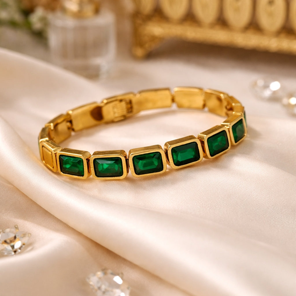 Eloisa – Elegantes goldenes Zirkonia-Armband