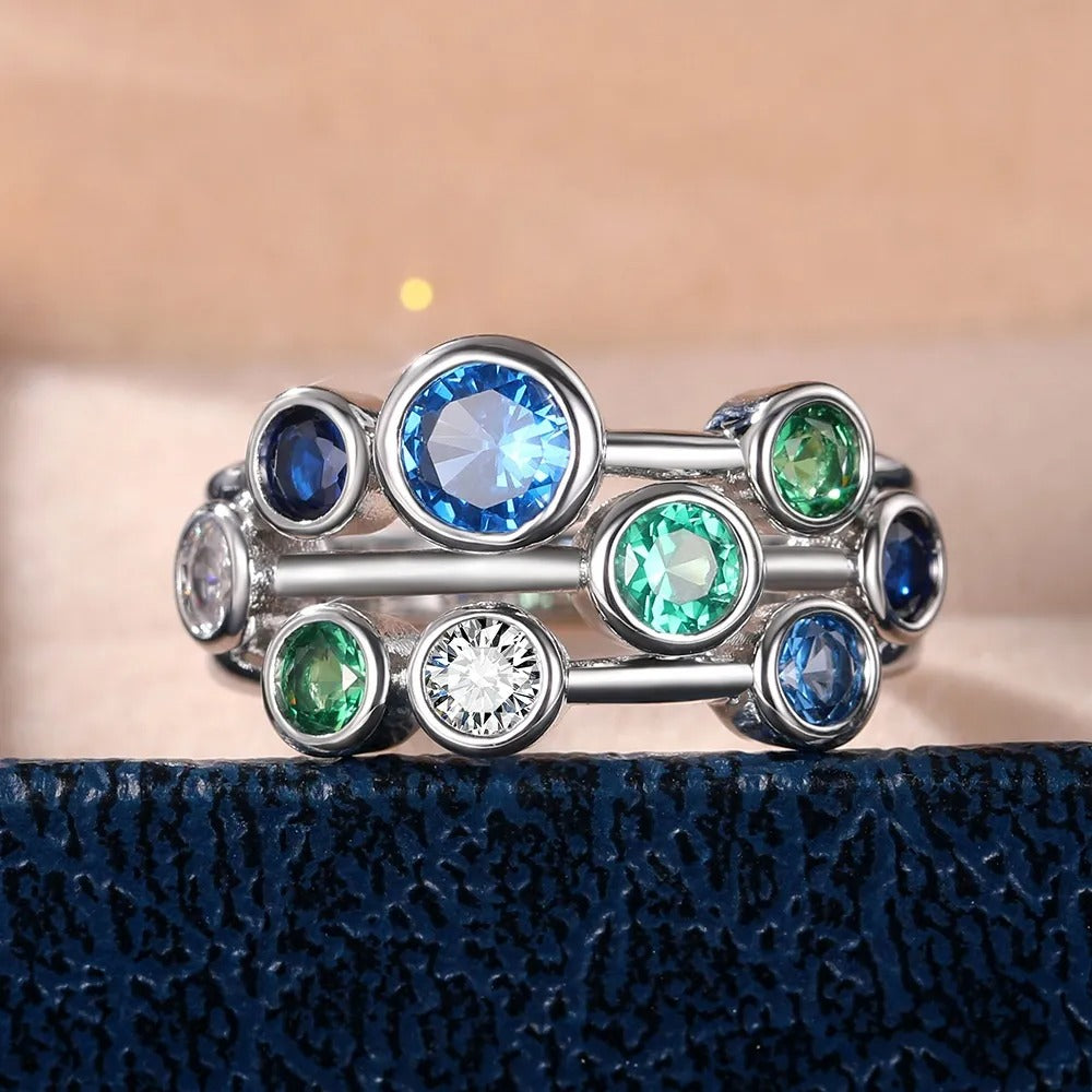 Nerina – Ring mit Ozean-Feeling und nostalgischen Kristallen