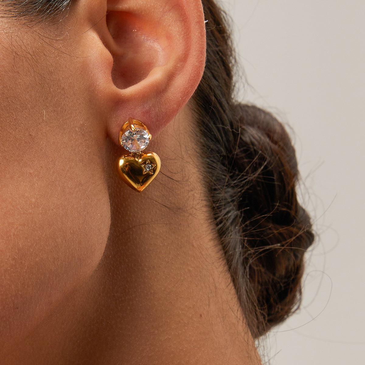 Liebe – Elegante Herz-Ohrringe