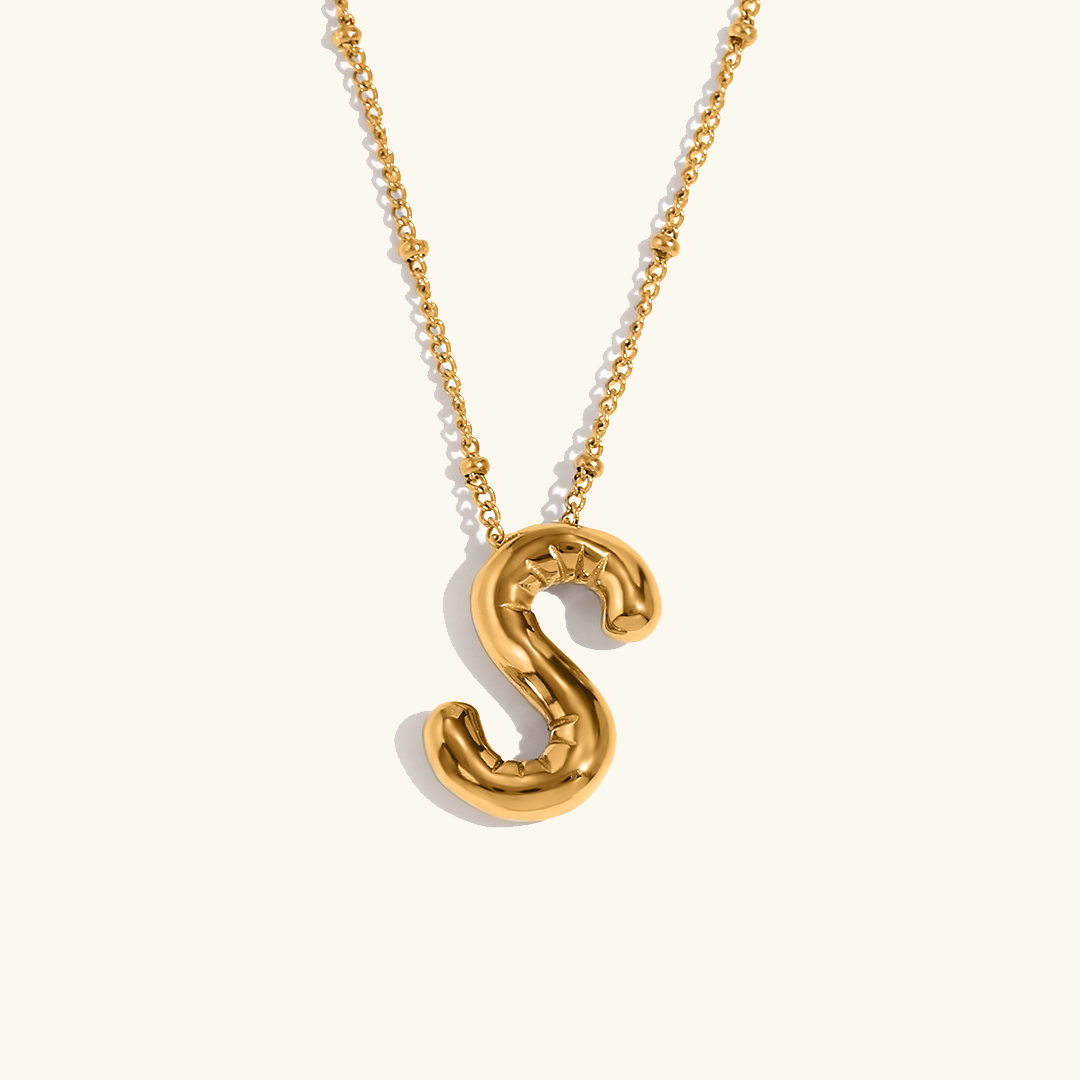 Lina – Halskette Ballonbuchstabe Gold