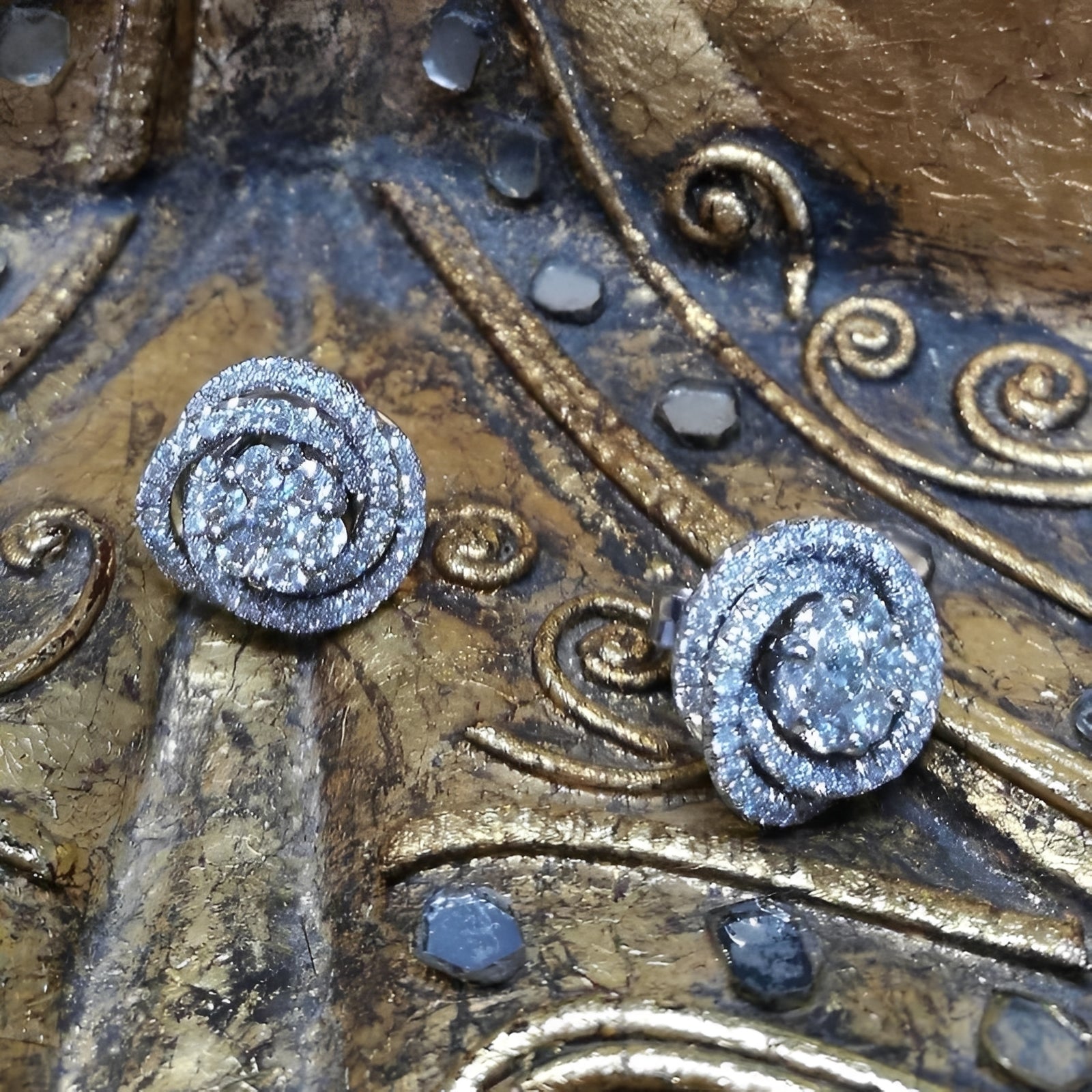 Clara – Ohrringe Blume aus Zirkon und Diamanten
