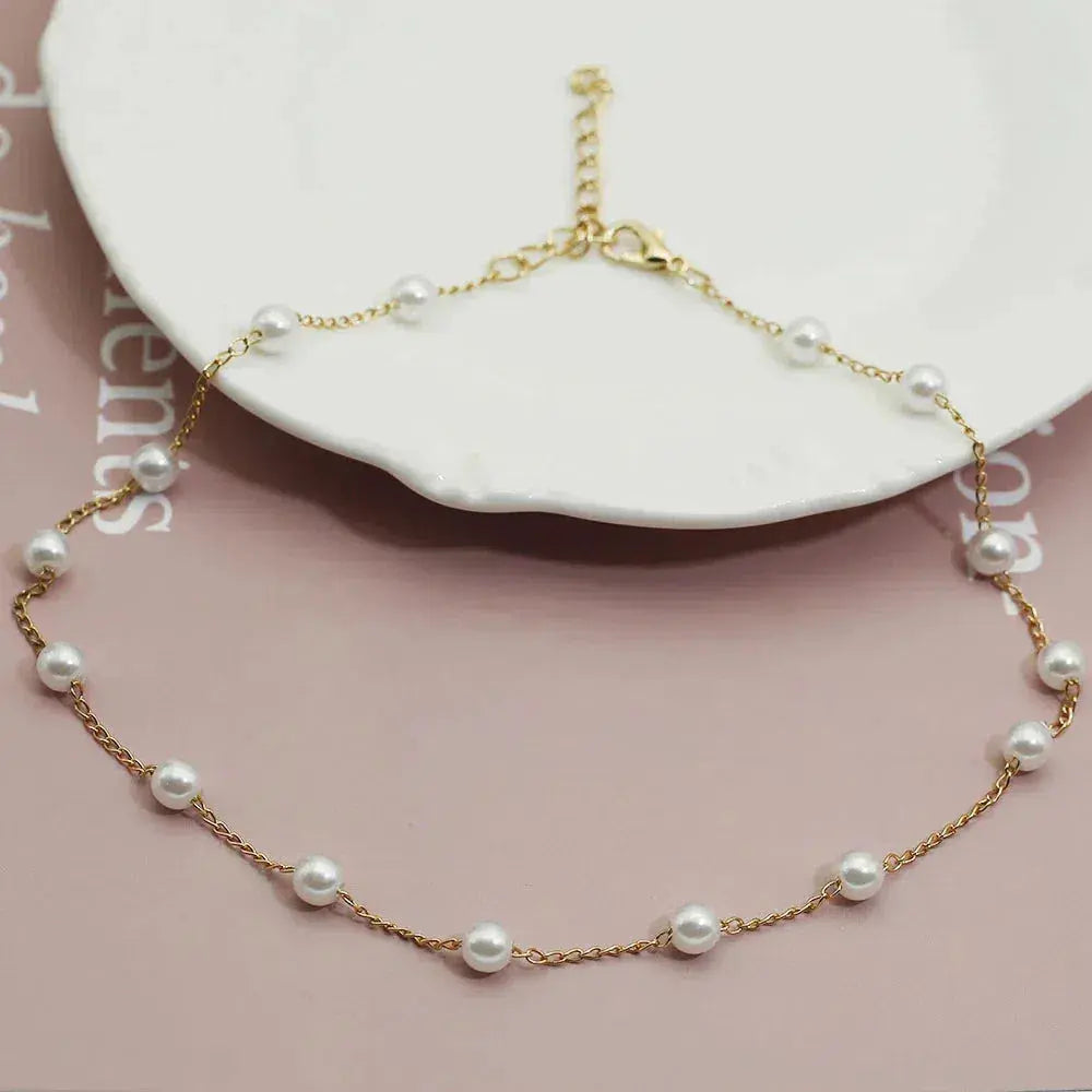 Vivienne – Goldene Perlenkette