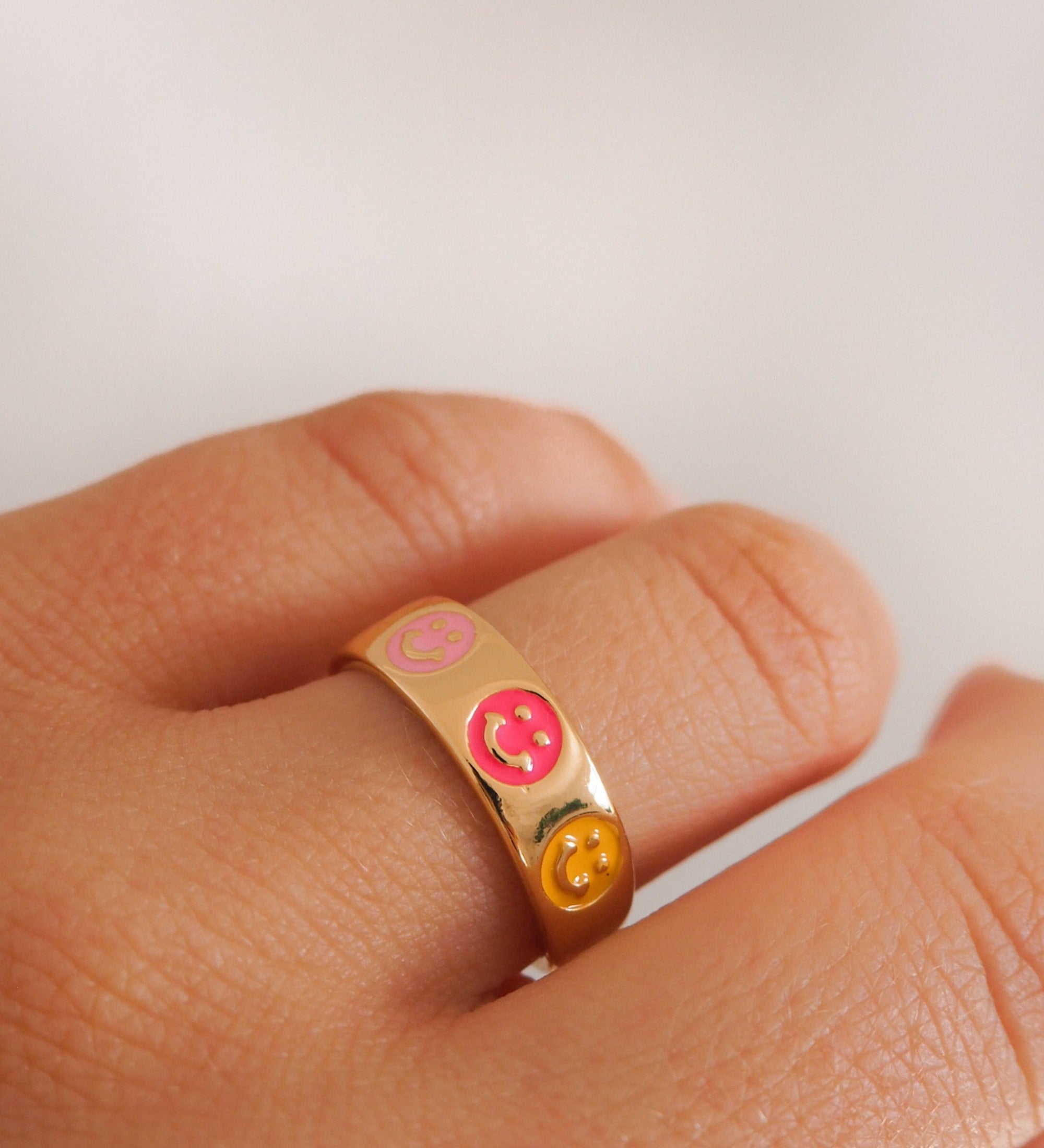 Smiley - Farbiger Lächelring