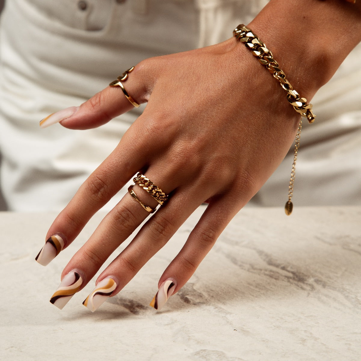 Clara – Bague Kette Gourmette Gold