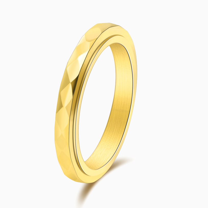 Nadia – Fein gehämmerter Ring