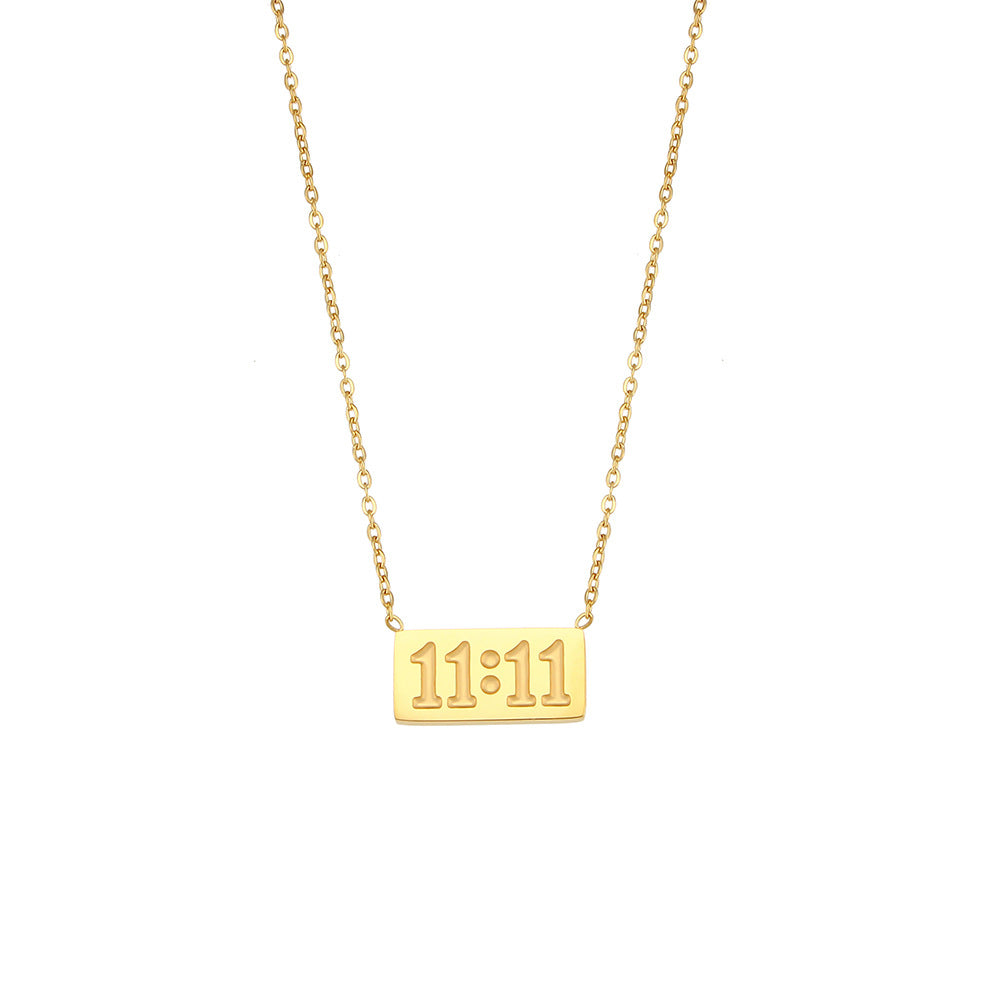 Eline – Kette Goldener Buchstabe 11 Minimalistisch