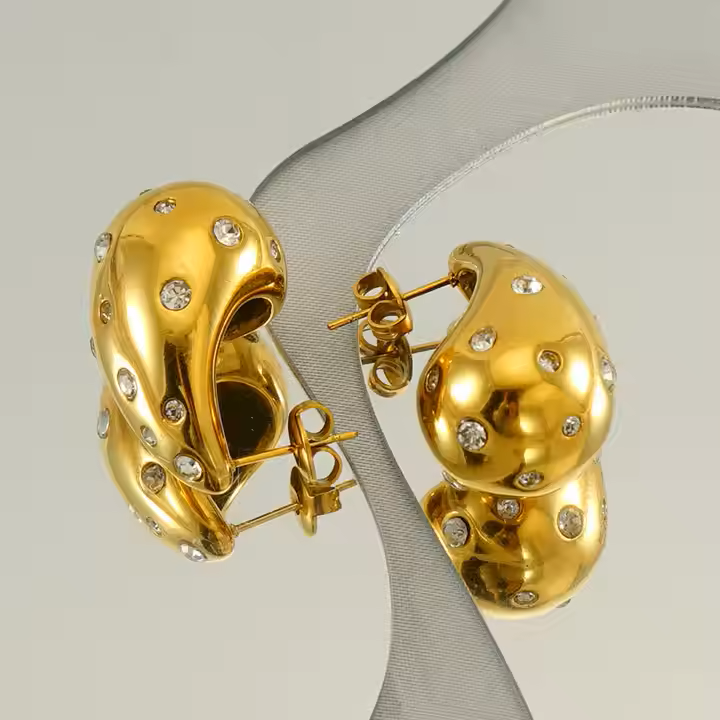 Zivia – Elegante Ohrstecker für Frauen