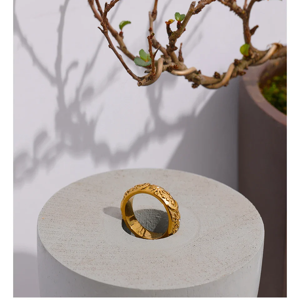 Lunea – Celeste-Ring aus Stahl mit Zirkon