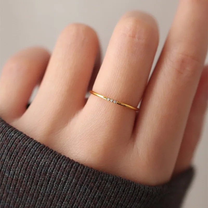 Vayora – Ring Starlight Mit Funkelnden Reflexen