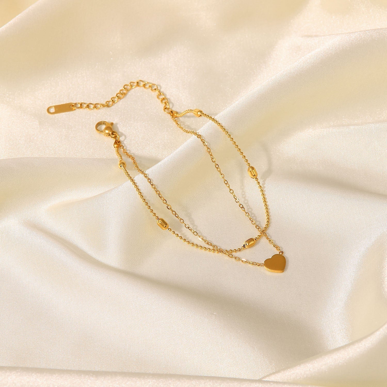 Rami – Knöchelarmband Goldenes Herz Doppelschichten