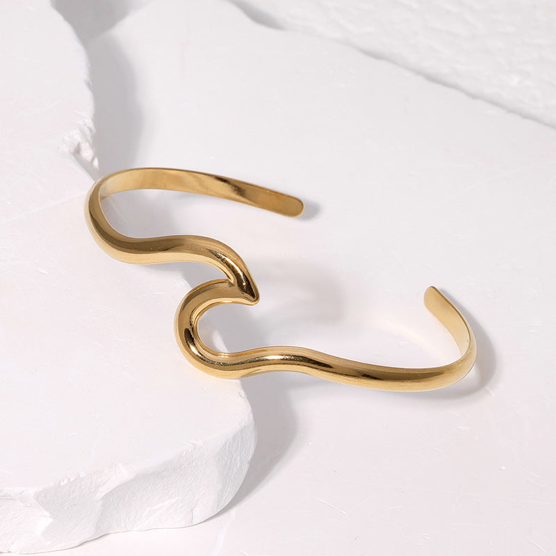 Nox – Geometrisches Minimalistisches Armband